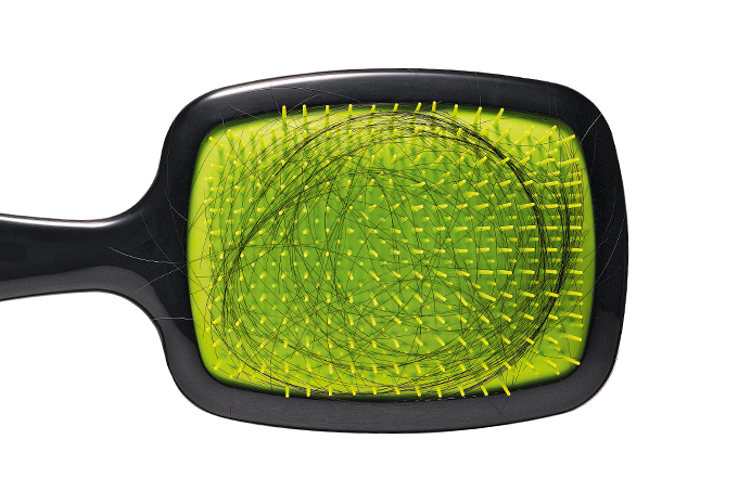 Queda de cabelo é mais comum em duas épocas do ano. Como evitar?