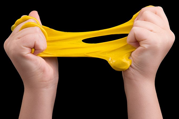 Slime caseiro pode ser perigoso para as crianças