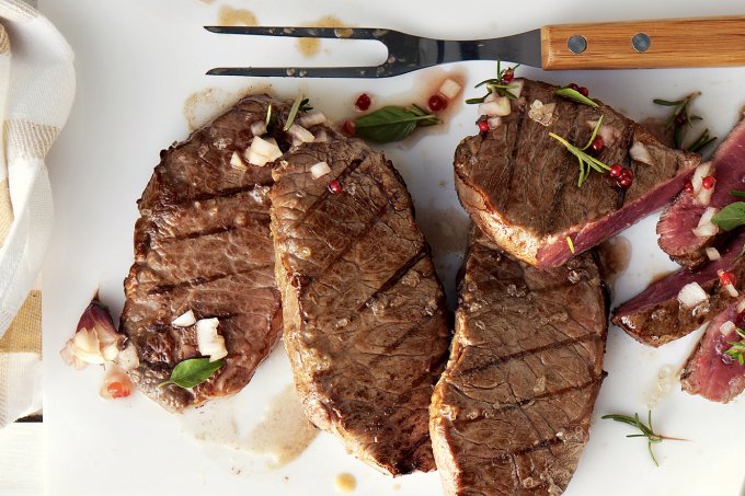 Enquete: quantos dias por semana você come carne vermelha?