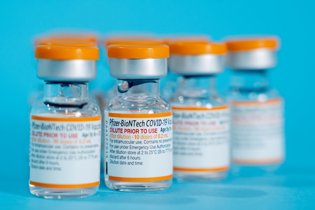 saude-vacina-imunizante-covid-19-coronavirus-pediatrica-pfizer saude-vacina-imunizante-covid-19-coronavirus-pediatrica-pfizer
