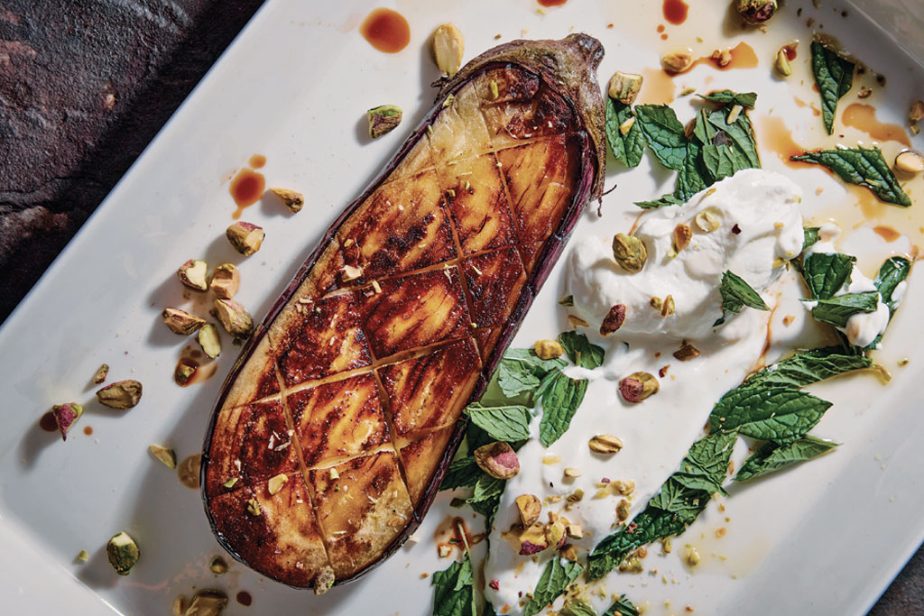 Verde na brasa: um mestre do churrasco ensina a preparar vegetais