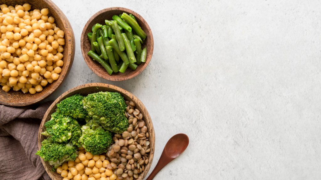 O que é ácido fólico, quais seus benefícios e os riscos quando está baixo