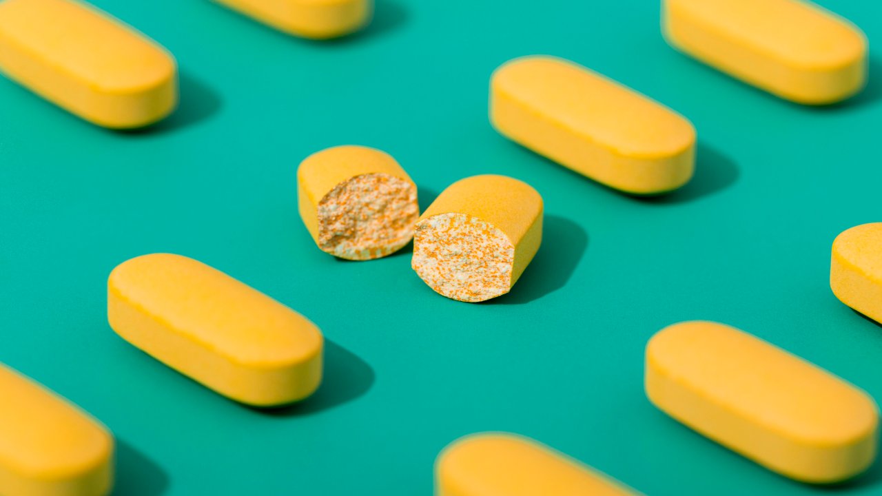 vitamina-complexo-b-quais-os-tipos-beneficios-b12