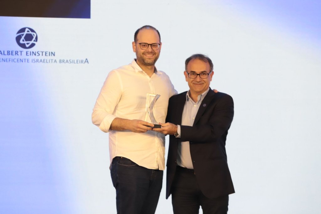 VEJA SAÚDE e sua equipe são reconhecidas em dois prêmios de jornalismo