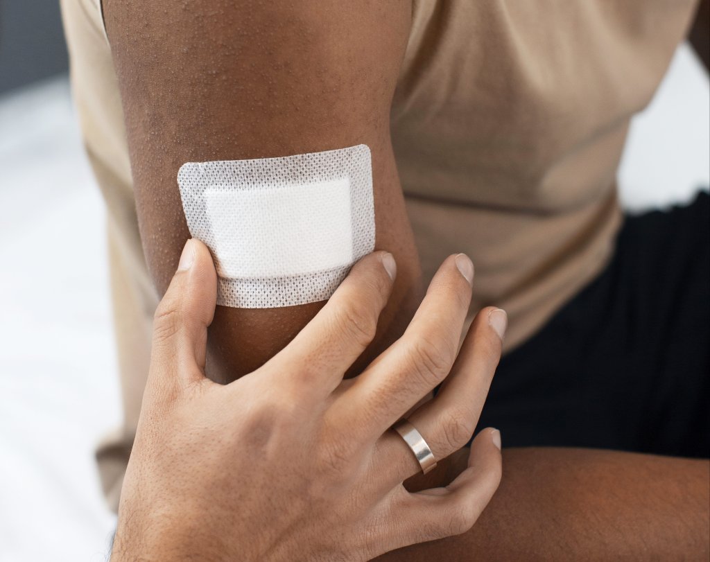 Adesivo anticoncepcional: como funciona e qual é a eficácia?