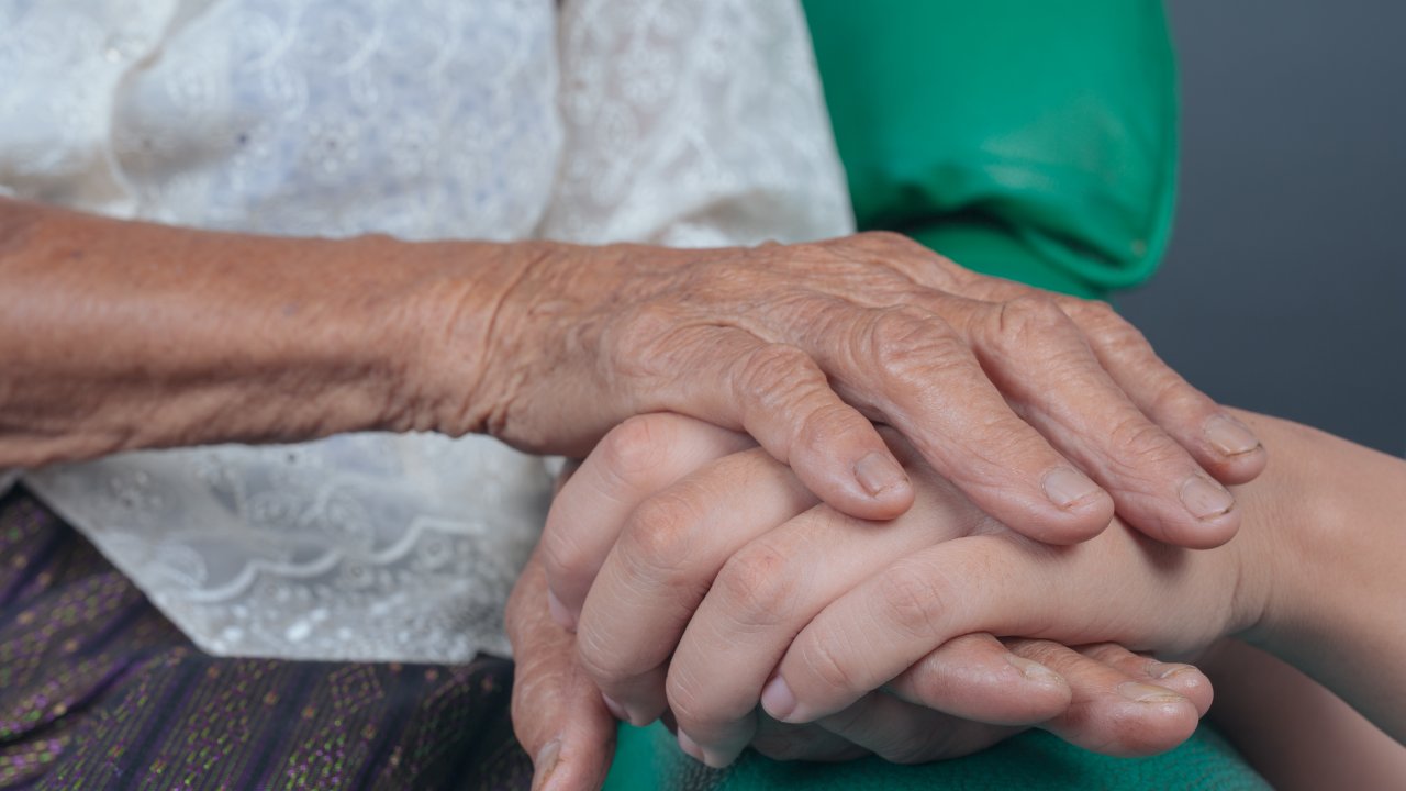 saude-medicina-demencia-alzheimer-neurodegenerativa-idoso-longevidade