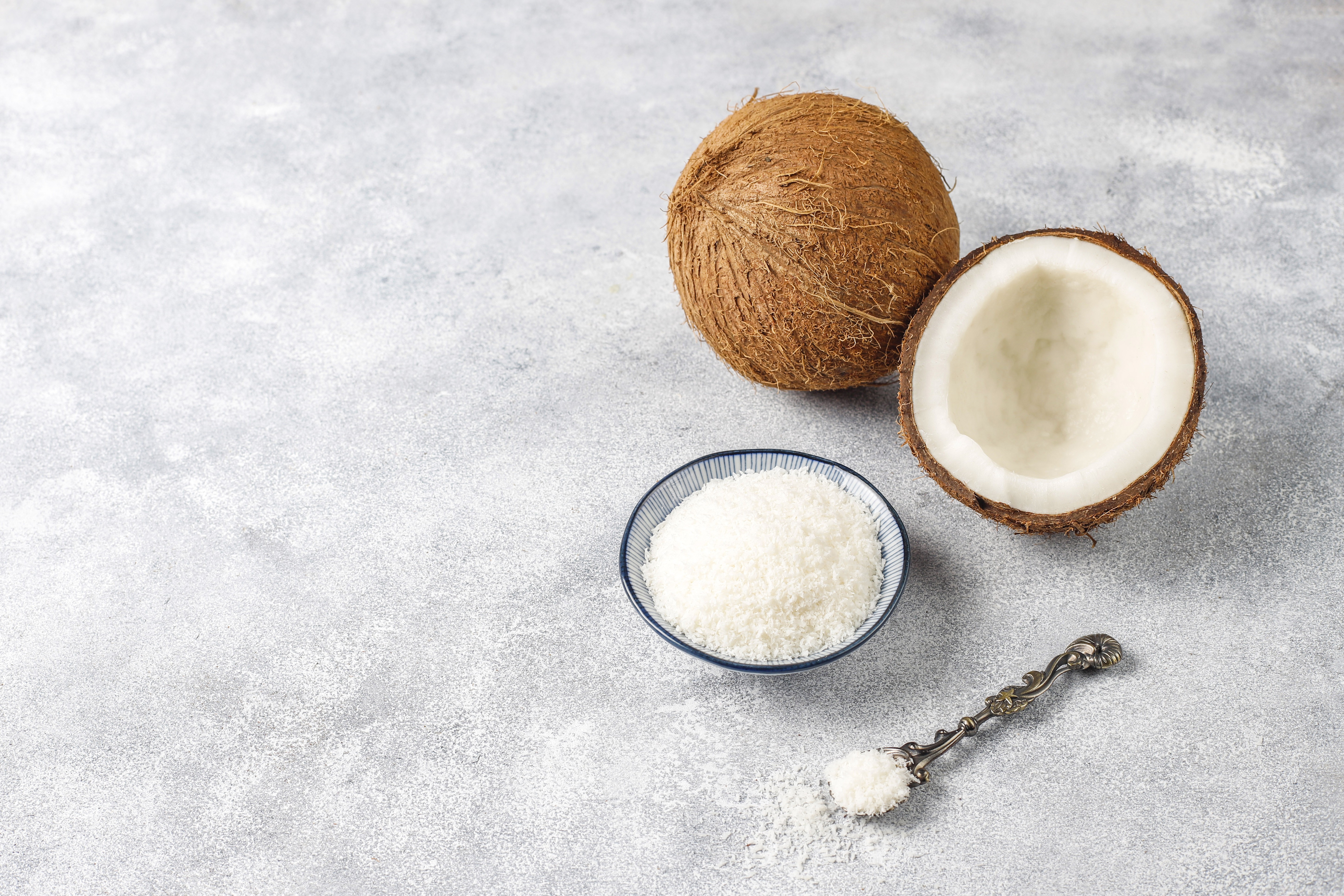 Farinha de coco: conheça os benefícios e como incorporar no dia a dia